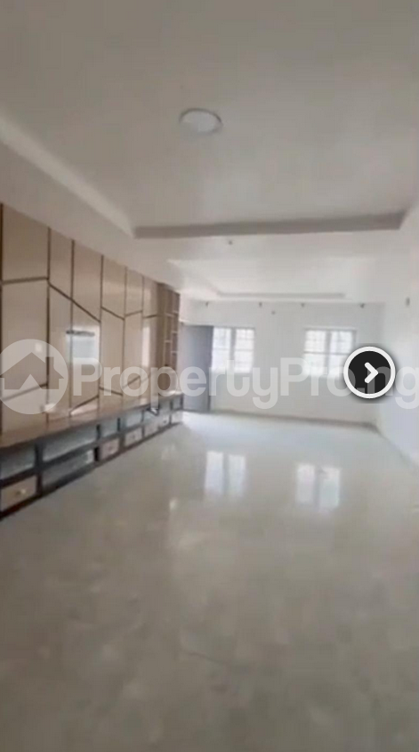 2 bedroom Flat / Apartment for rent Badore Ajah Lagos