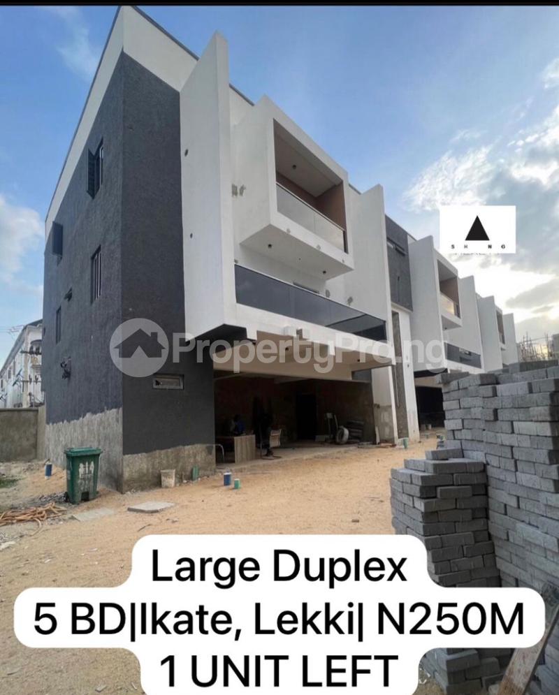 5 bedroom House for sale Lekki Lagos