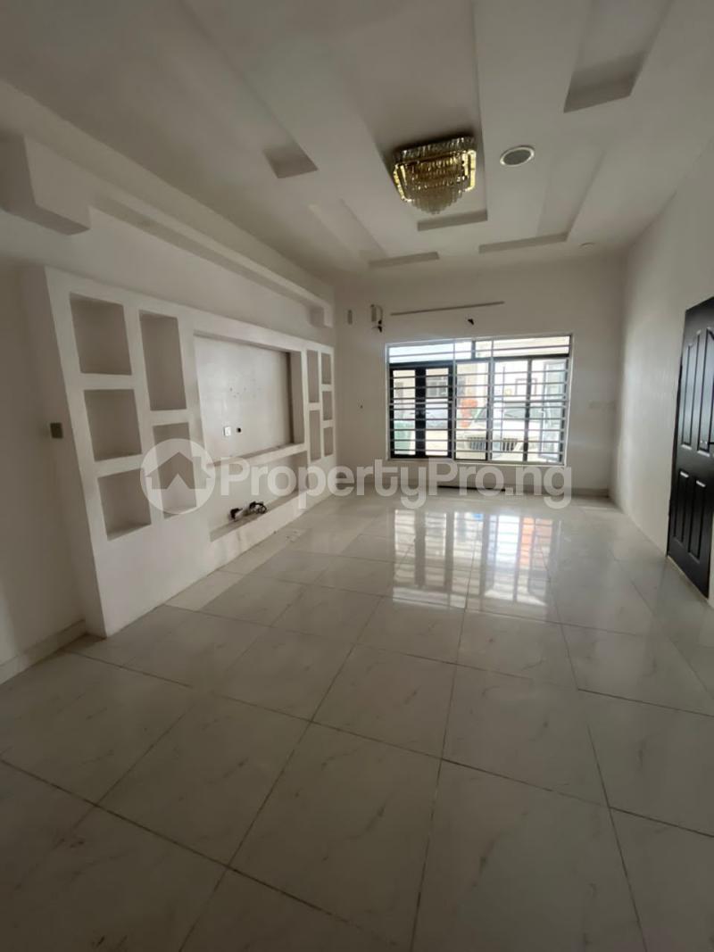 1 bedroom Flat / Apartment for rent orchid Lekki Lagos