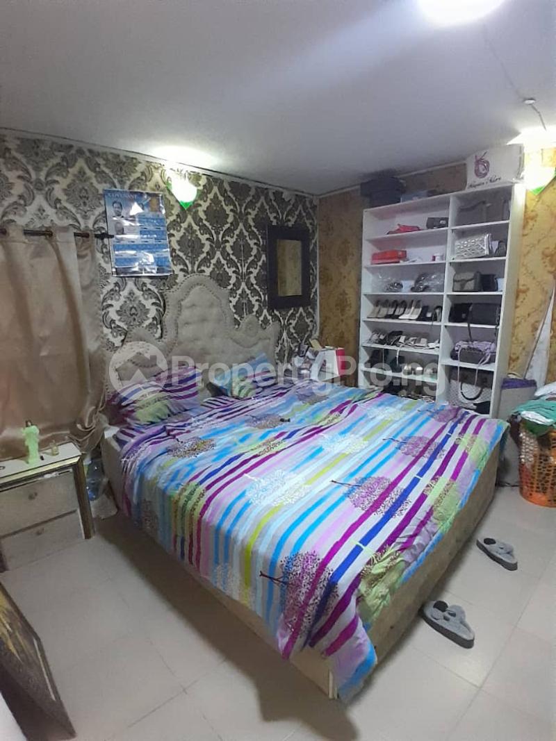 1 bedroom Flat / Apartment for rent Beside Shoprite Osapa london Lekki Lagos