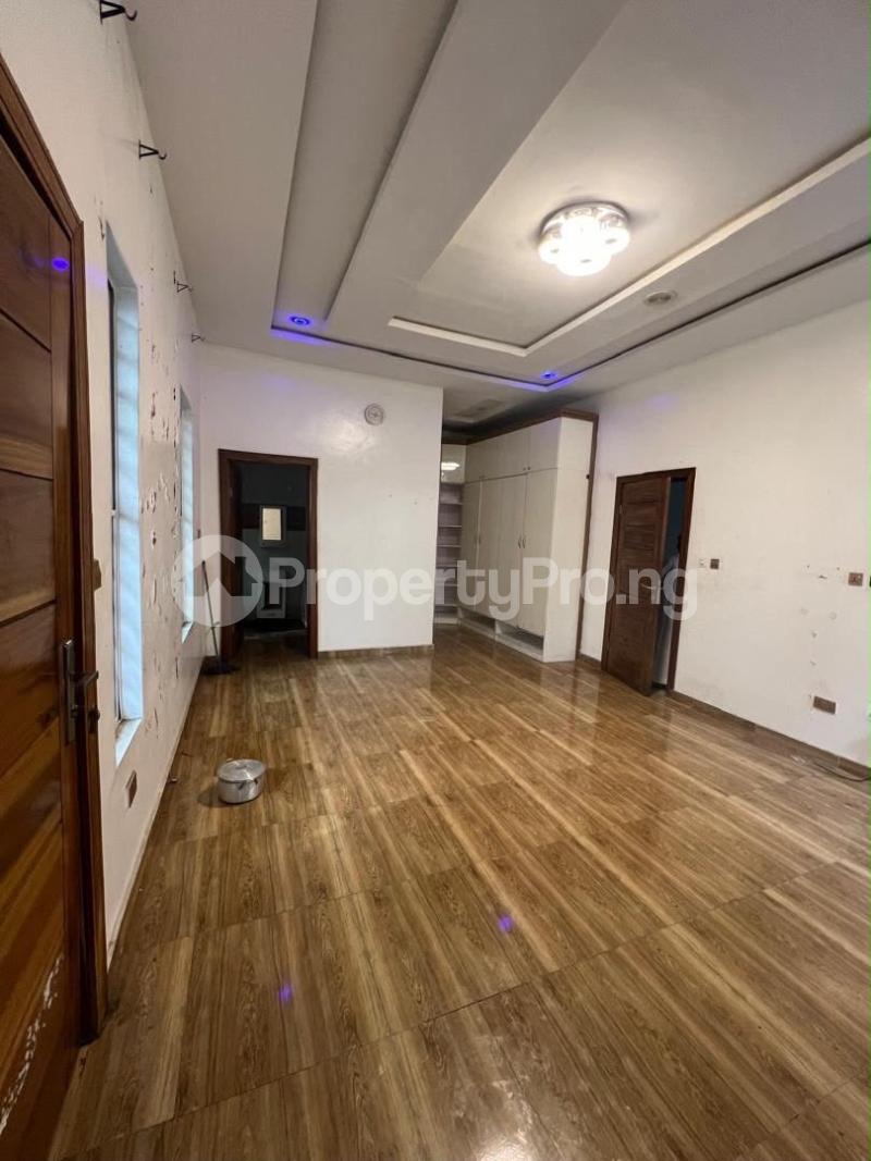 1 bedroom Flat / Apartment for rent Inside An Estate Chevron Lekki Lagos