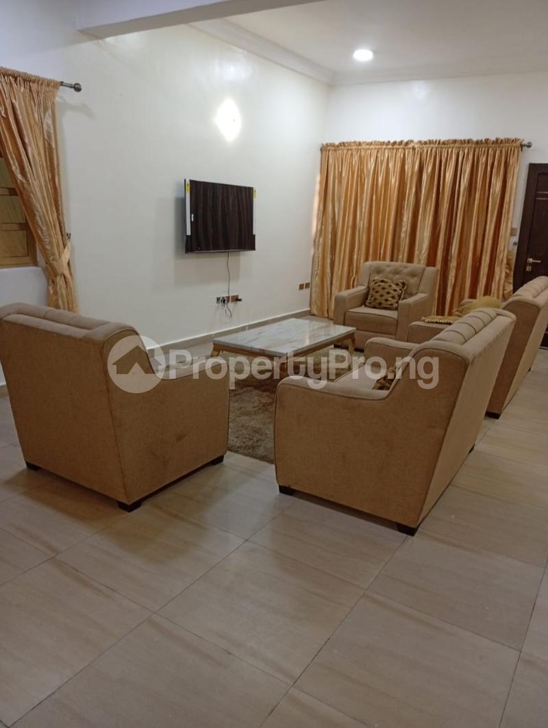 3 bedroom House for rent ONIRU Victoria Island Lagos