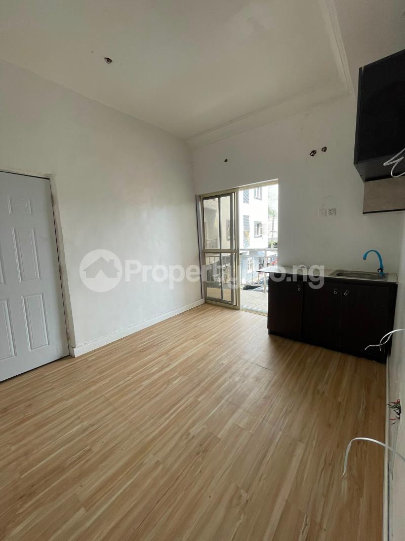 1 bedroom Flat / Apartment for rent Osapa london Lekki Lagos