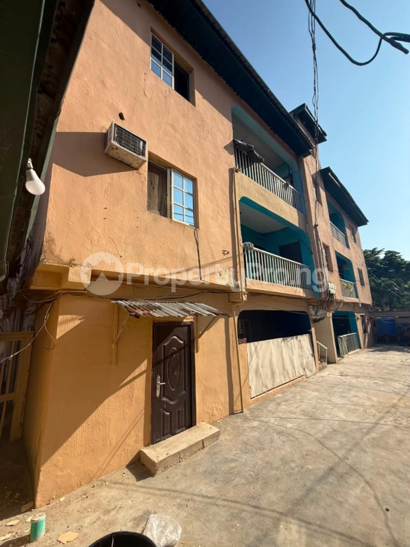 1 bedroom Flat / Apartment for rent Igbo-efon Lekki Lagos
