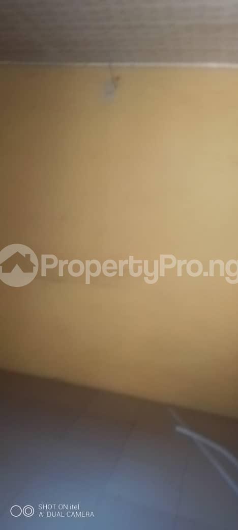 1 bedroom Flat / Apartment for rent Orisunmibare, Close To The Road Shasha Alimosho Lagos