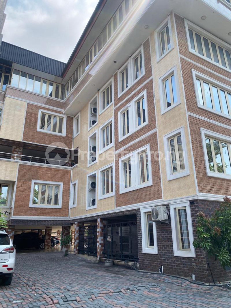 1 bedroom Flat / Apartment for rent Osapa london Lekki Lagos