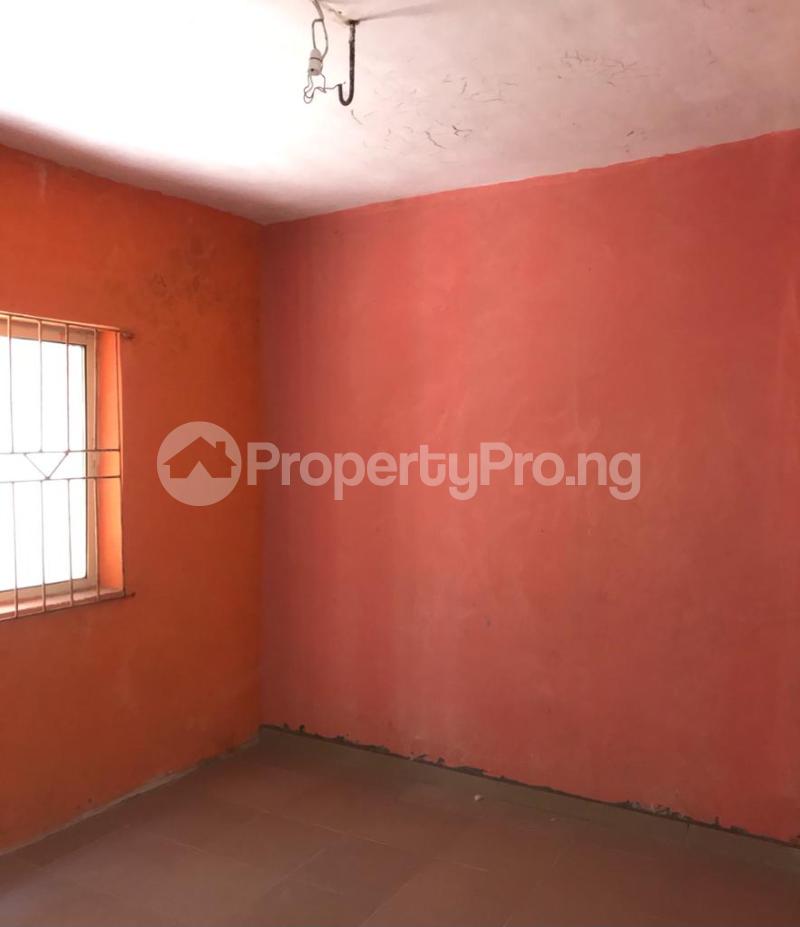 Flat / Apartment for rent Abiodun Onipanu Shomolu Lagos - 1