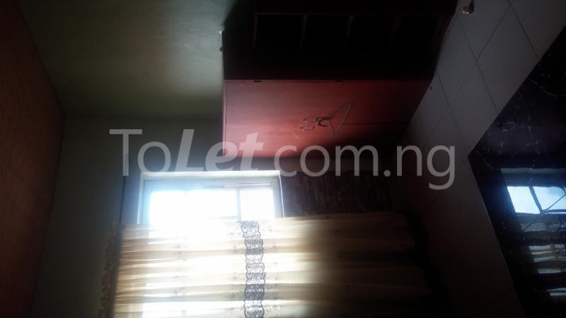 Flat / Apartment for rent   Lawanson Surulere Lagos