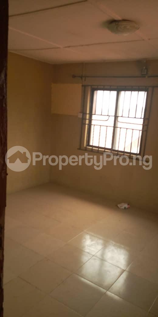 1 bedroom Flat / Apartment for rent Onike Yaba Lagos - 4