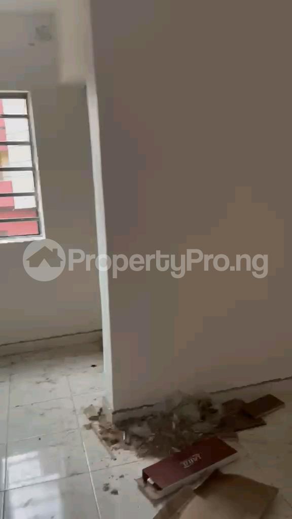 1 bedroom Flat / Apartment for rent Off Bajulaye Road Shomolu Lagos