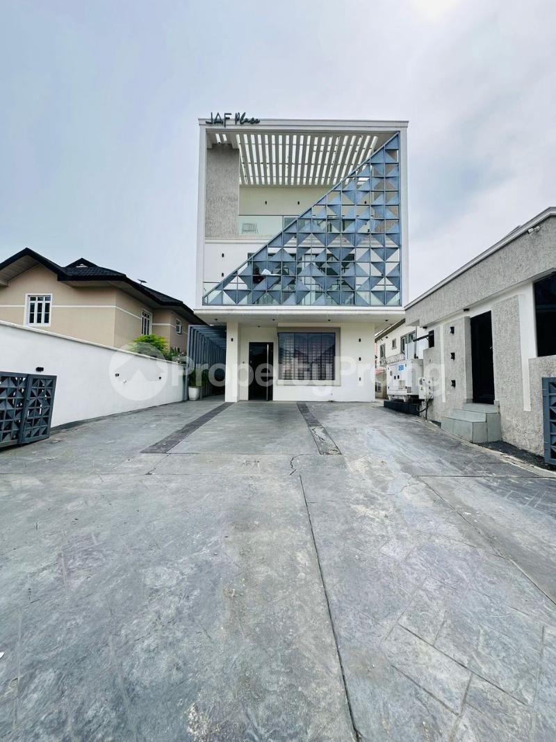 4 bedroom Commercial Property for rent Lekki Phase 1 Lekki Lagos