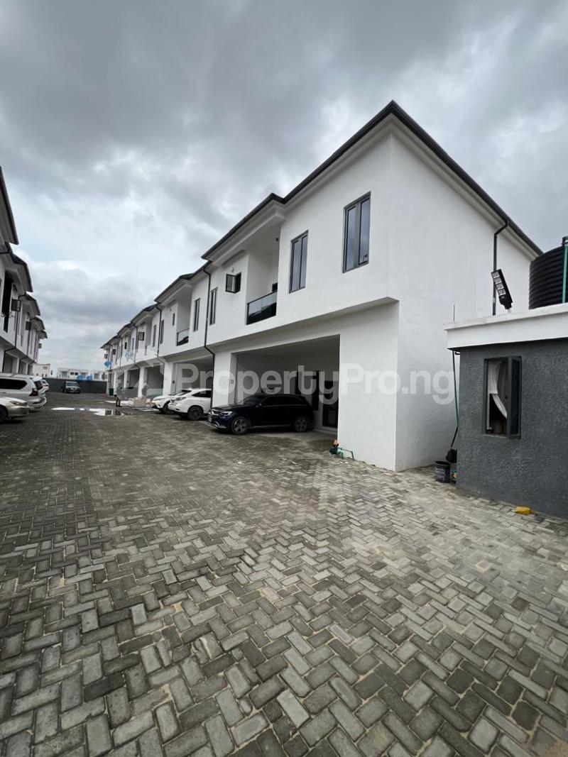 4 bedroom House for sale VGC Lekki Lagos