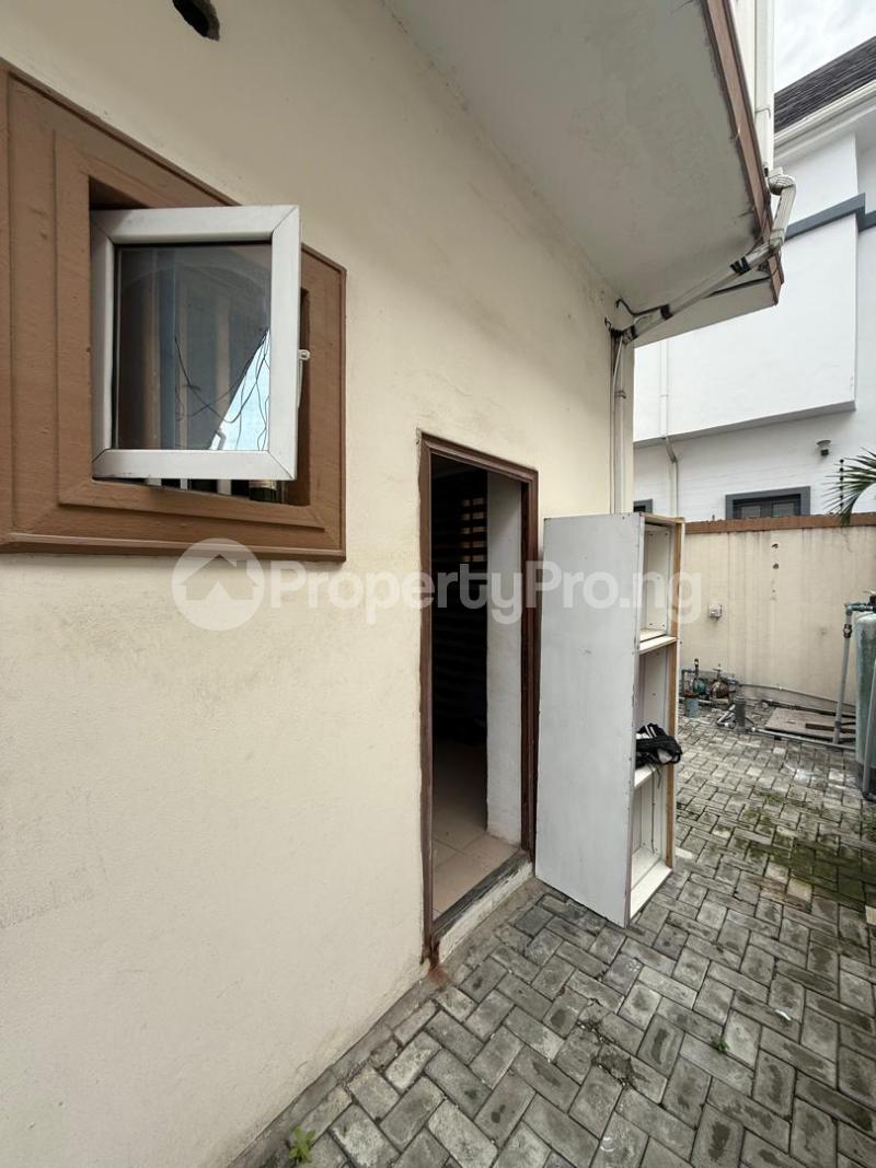 Flat / Apartment for rent Osapa london Lekki Lagos