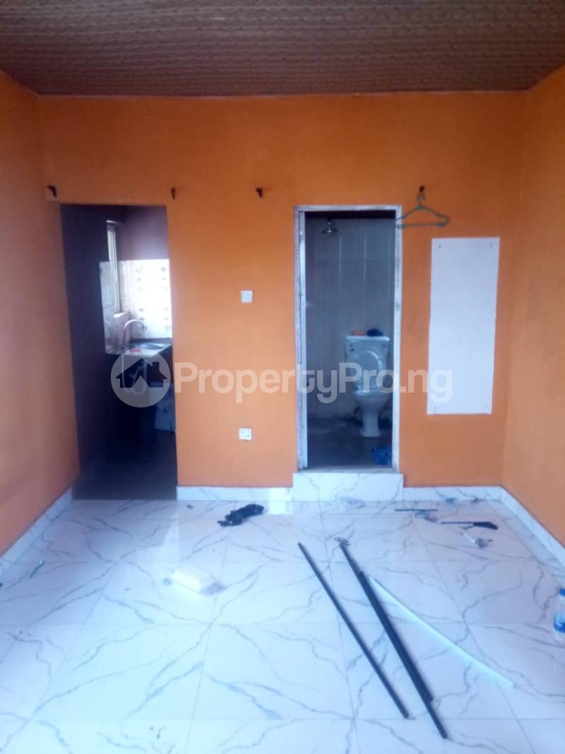 1 bedroom Flat / Apartment for rent Abule-Oja Yaba Lagos