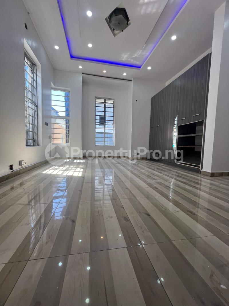 1 bedroom Flat / Apartment for rent chevron Lekki Lagos