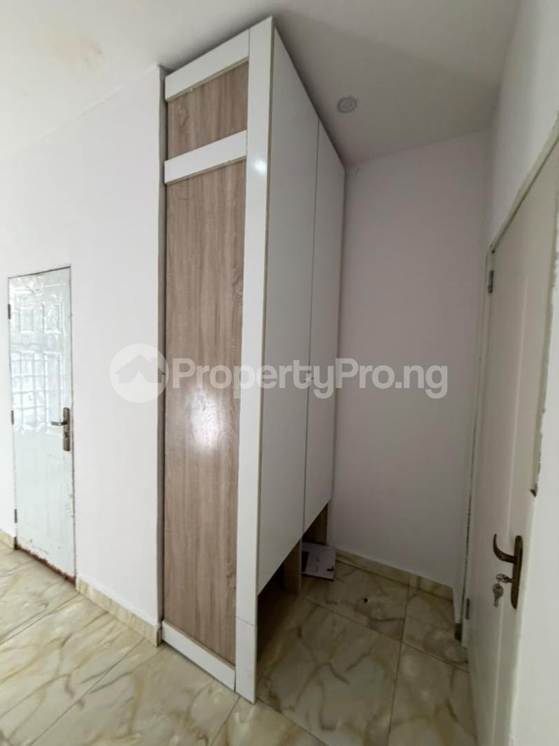 1 bedroom Flat / Apartment for rent Thomas estate Ajah Lagos