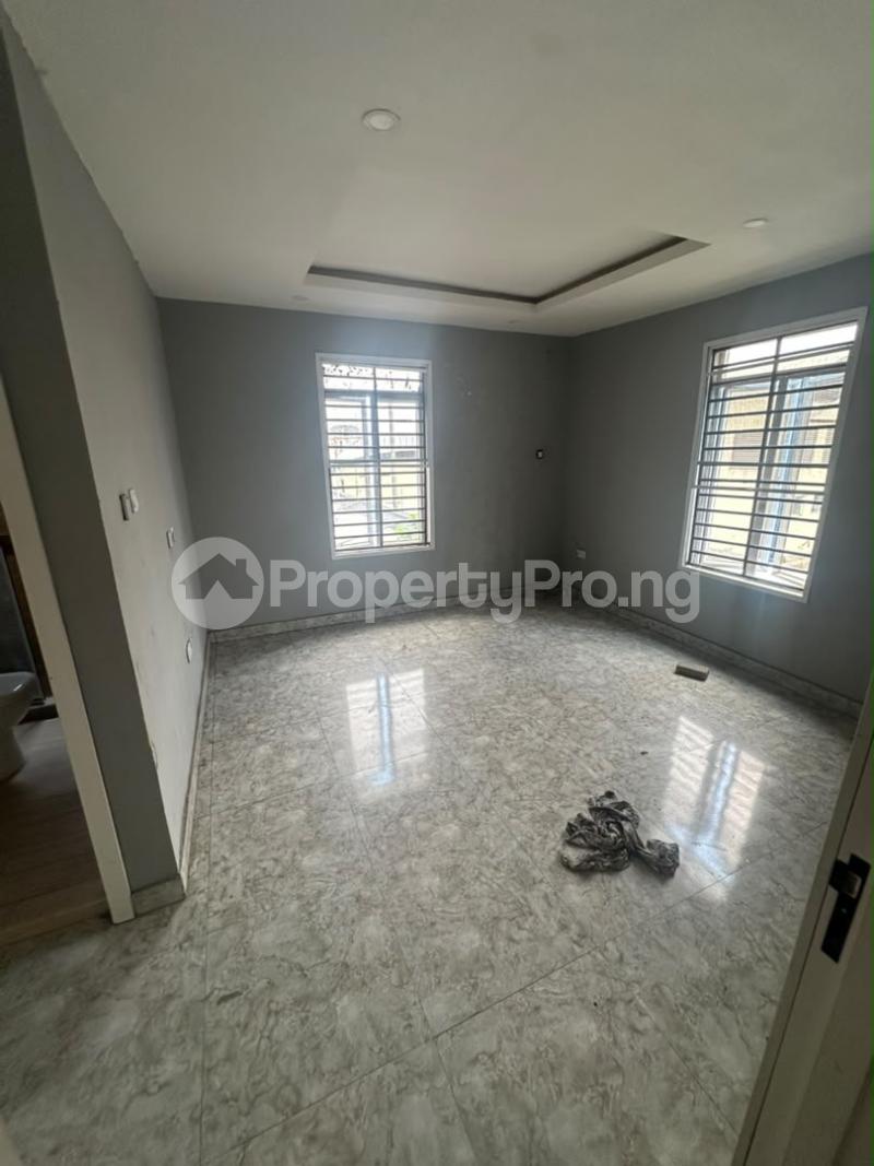 3 bedroom House for rent Ikate Lekki Lagos