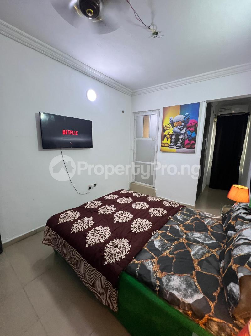 1 bedroom Flat / Apartment for rent Abraham adesanya estate Ajah Lagos