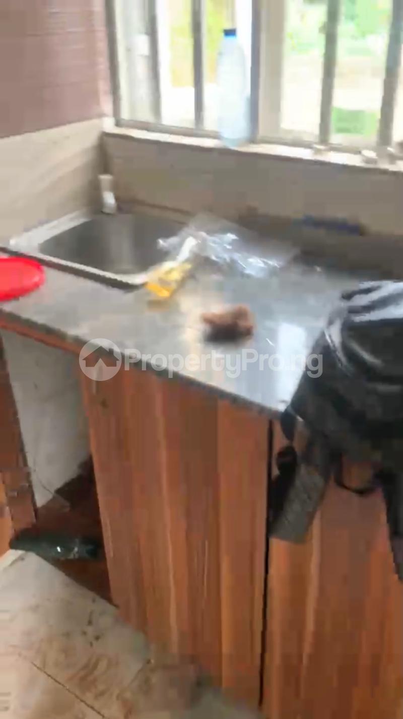 1 bedroom Flat / Apartment for rent In Between Bashorun And Iwo Road Basorun Ibadan Oyo
