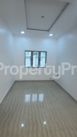 3 bedroom Flat / Apartment for rent Alpha Beach Road In An Estate Opposite Chevron Lekki Lagos. Alpha Beach Road Lekki Lagos