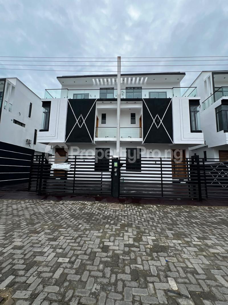 4 bedroom House for sale Chevron Lekki Lagos