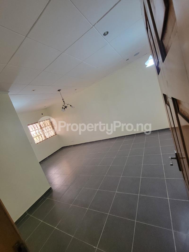 Flat / Apartment for rent Mini Estates Lekki Scheme 2 Ajah Lagos Lekki Scheme 2 Ajah Lagos