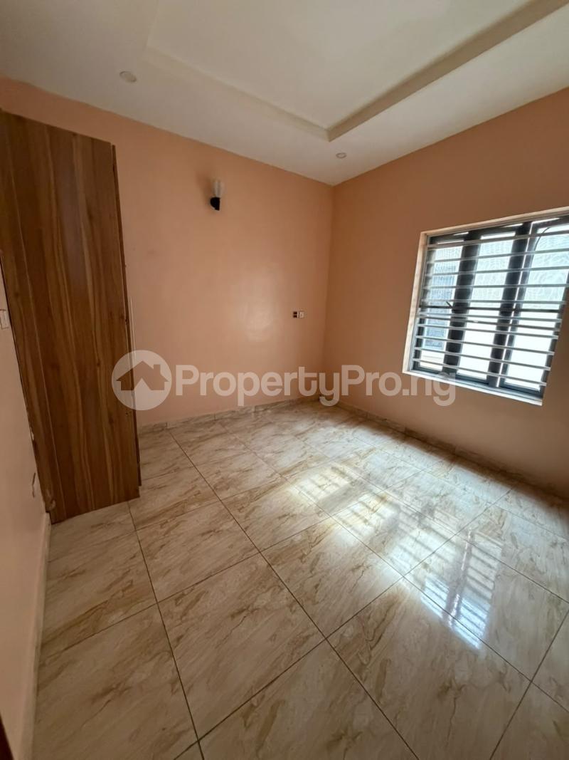 1 bedroom Flat / Apartment for rent In A Very Secure Estate Orchid Lekki Lagos