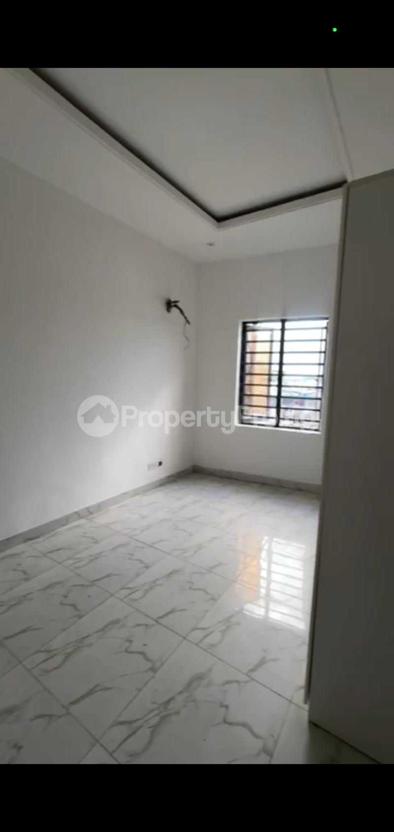 1 bedroom Flat / Apartment for rent Jakande Ologolo Lekki Lagos