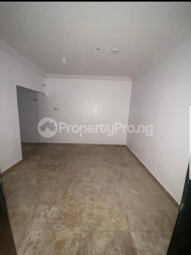 2 bedroom House for rent Lekki Phase 1 Lekki Lagos