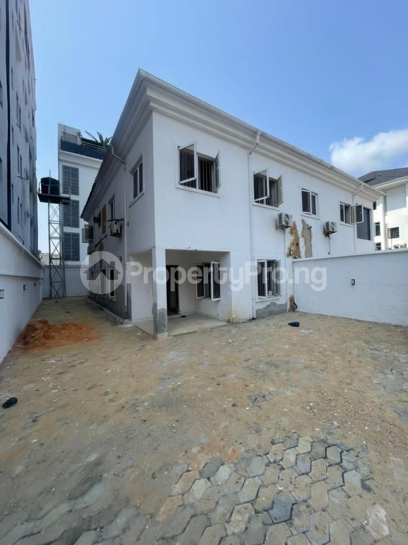 3 bedroom Flat / Apartment for rent Oniru Estate, Victoria Island Lagos State. ONIRU Victoria Island Lagos