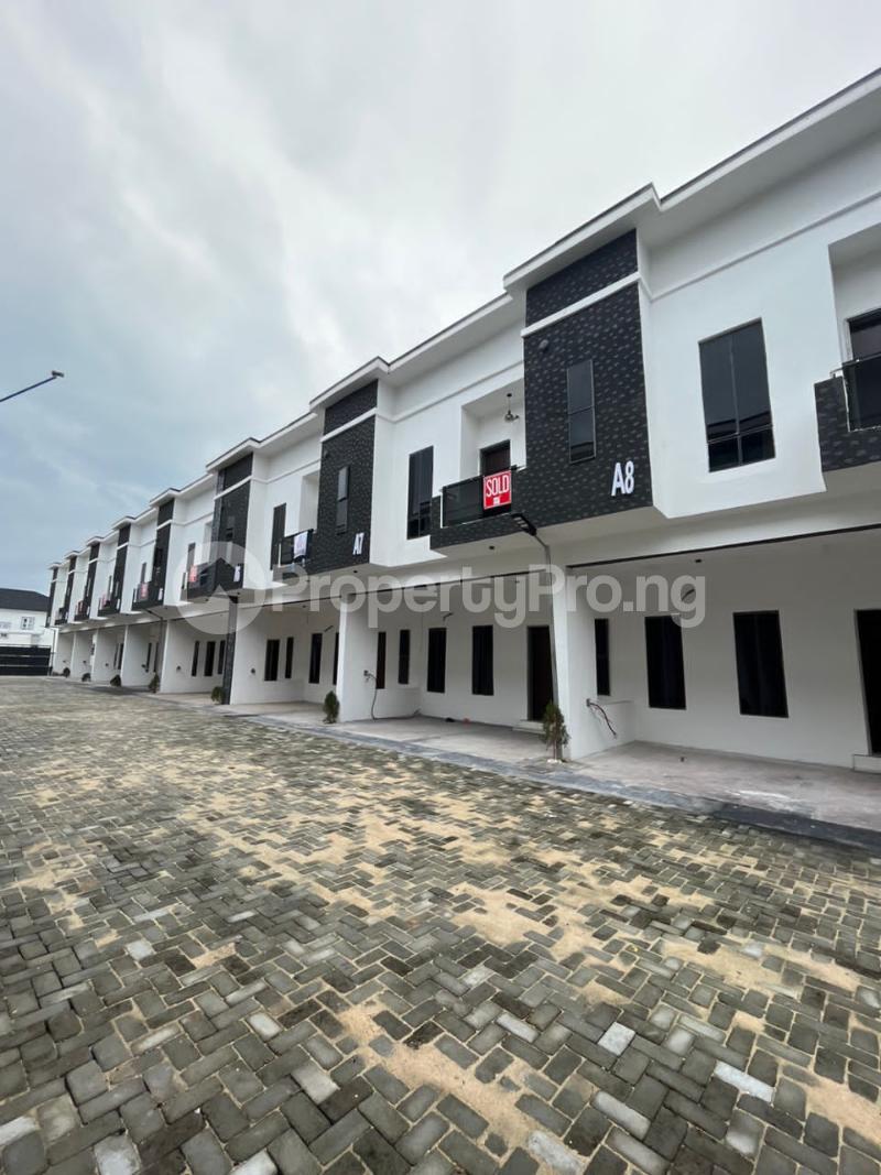 1 bedroom Flat / Apartment for rent orchid Lekki Lagos