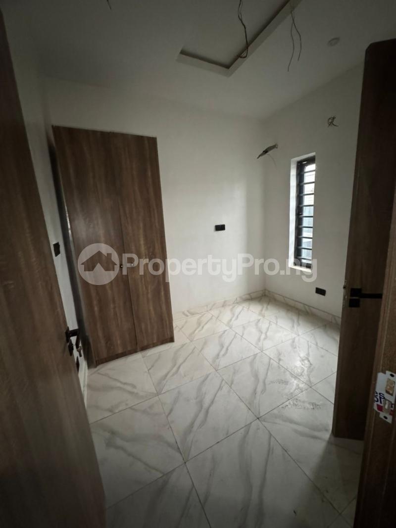 1 bedroom Flat / Apartment for rent orchid Lekki Lagos