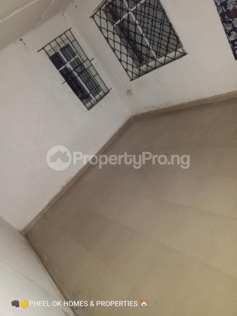 Flat / Apartment for rent Off College Road Ifako-ogba Ogba Lagos