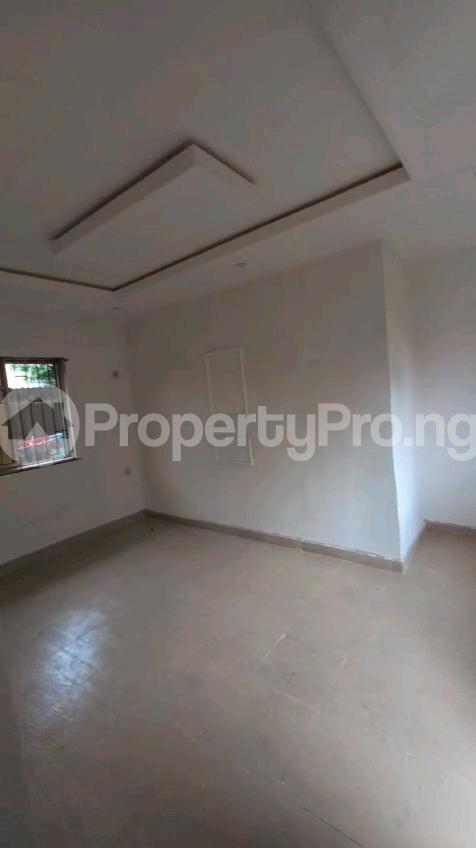 Flat / Apartment for rent Fadeyi Shomolu Lagos