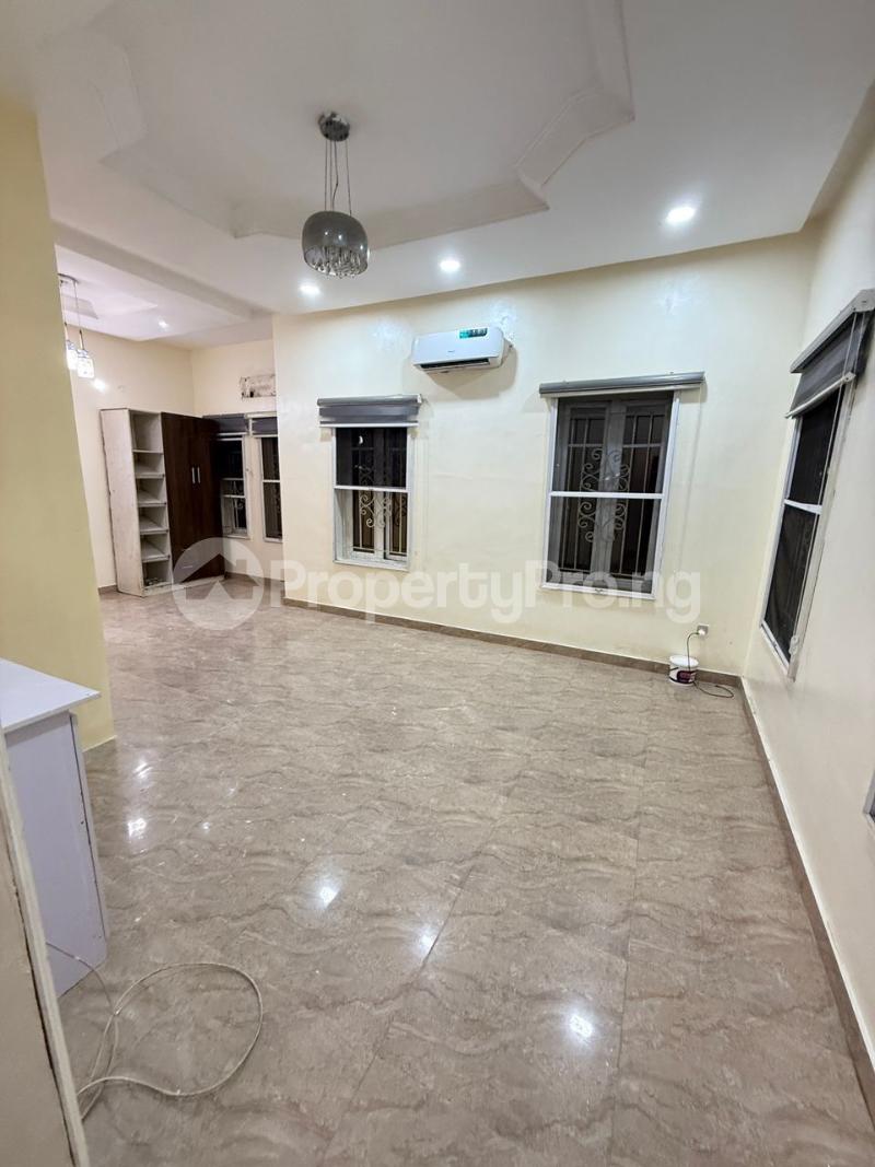 Flat / Apartment for rent Bera Estate chevron Lekki Lagos - 0
