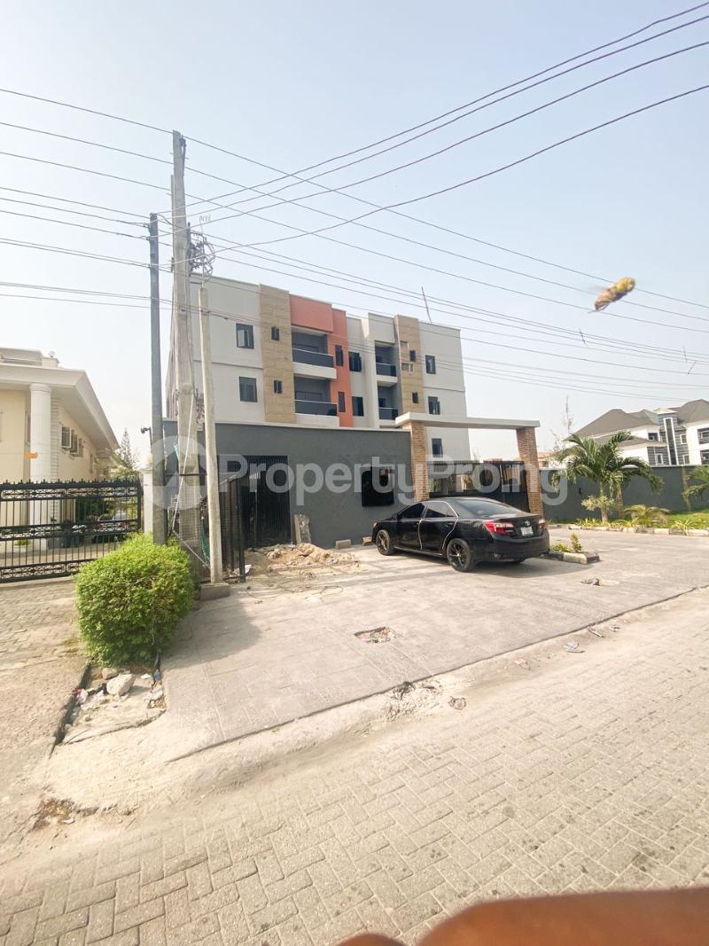 3 bedroom Flat / Apartment for rent Lekki Lagos