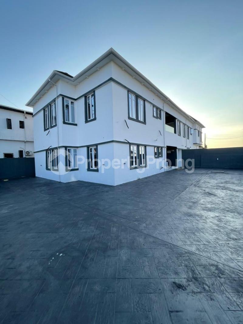 3 bedroom Flat / Apartment for sale Sangotedo Ajah Lagos