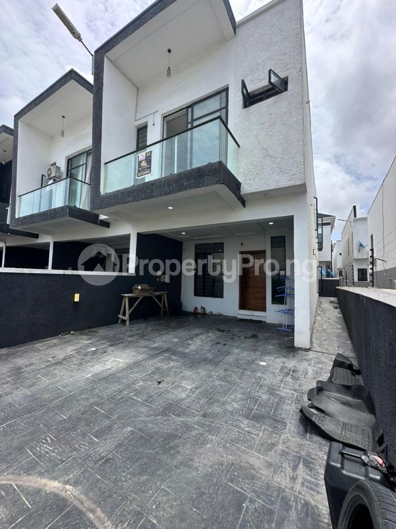 3 bedroom House for rent Ikota Lekki Ikota Lekki Lagos