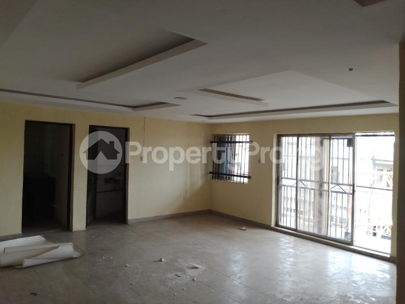 3 bedroom Flat / Apartment for rent Off Ayanbode Street Ifako-ogba Ogba Lagos