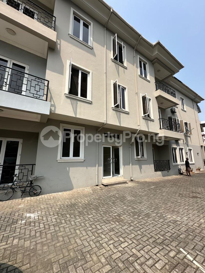 3 bedroom Flat / Apartment for rent Parkview Estate Ikoyi Lagos