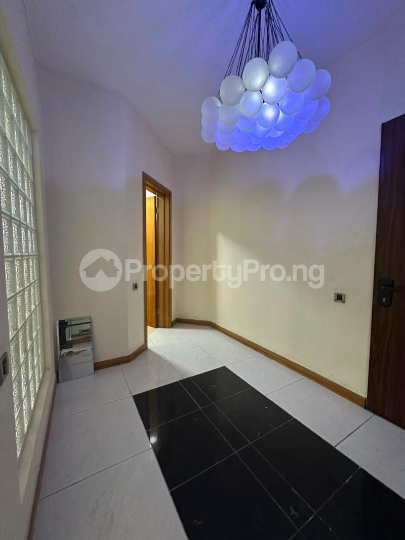 4 bedroom Flat / Apartment for rent Ikoyi Lagos