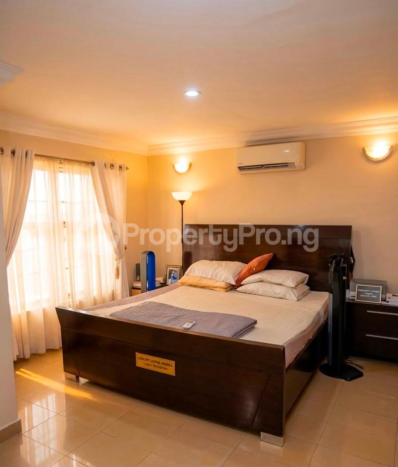 4 bedroom House for sale ONIRU Victoria Island Lagos