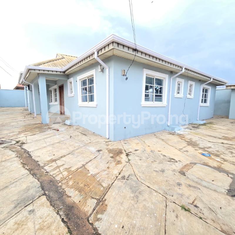 2 bedroom House for rent Wire And Cable, Abeokuta Road Apata Ibadan Oyo