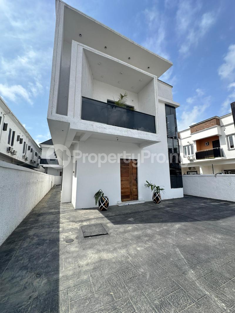 4 bedroom House for sale Ikota Lekki Lagos