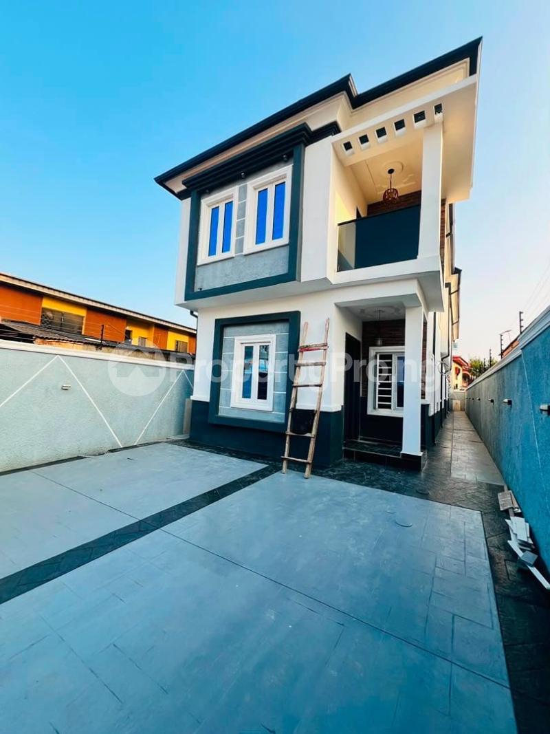 4 bedroom House for sale Ogba,ikeja Ikeja Lagos