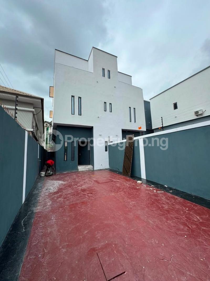 4 bedroom House for sale Berger Ojodu Lagos
