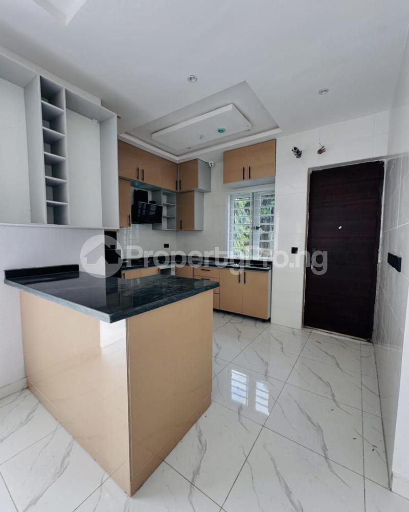 4 bedroom House for sale  Adeniyi Jones Ikeja Lagos