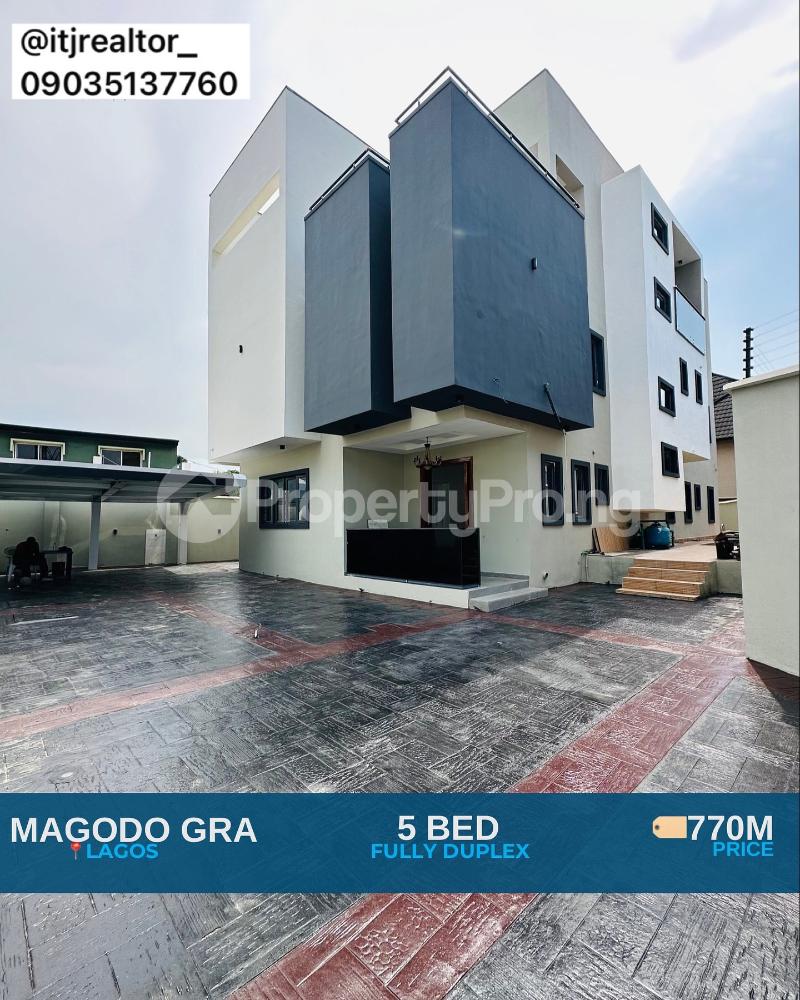 5 bedroom House for sale Magodo Phase 2 Ikeja Lagos