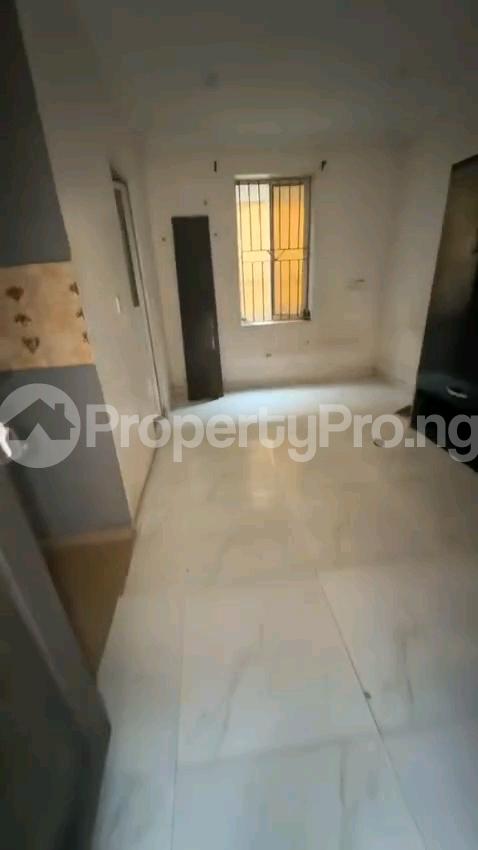 Flat / Apartment for rent Fadeyi Shomolu Lagos