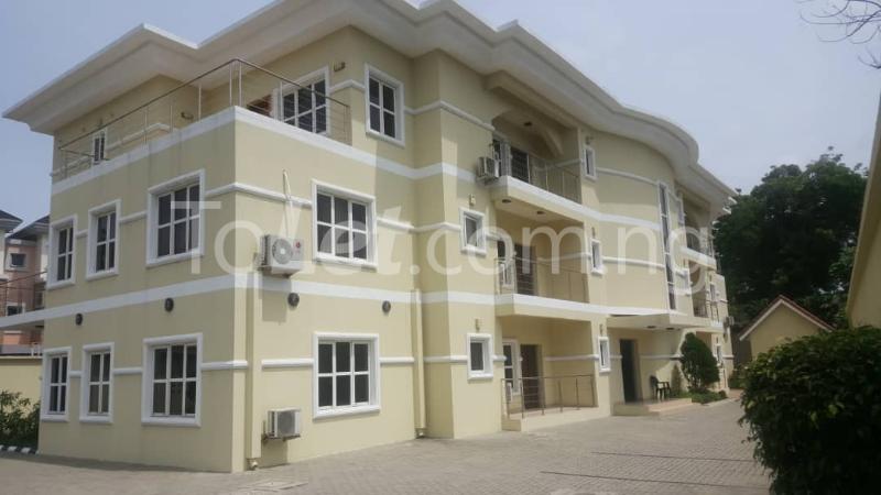 3 bedroom Flat / Apartment for rent   Gerard road Ikoyi Lagos